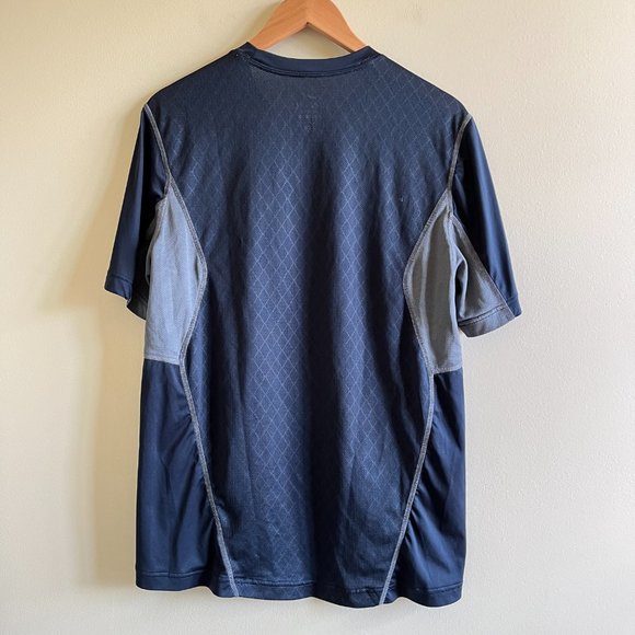 Nike DRI-FIT Athletic Crewneck T-Shirt Navy Blue Mens LShortTop for sneaks - Picture 5 of 5